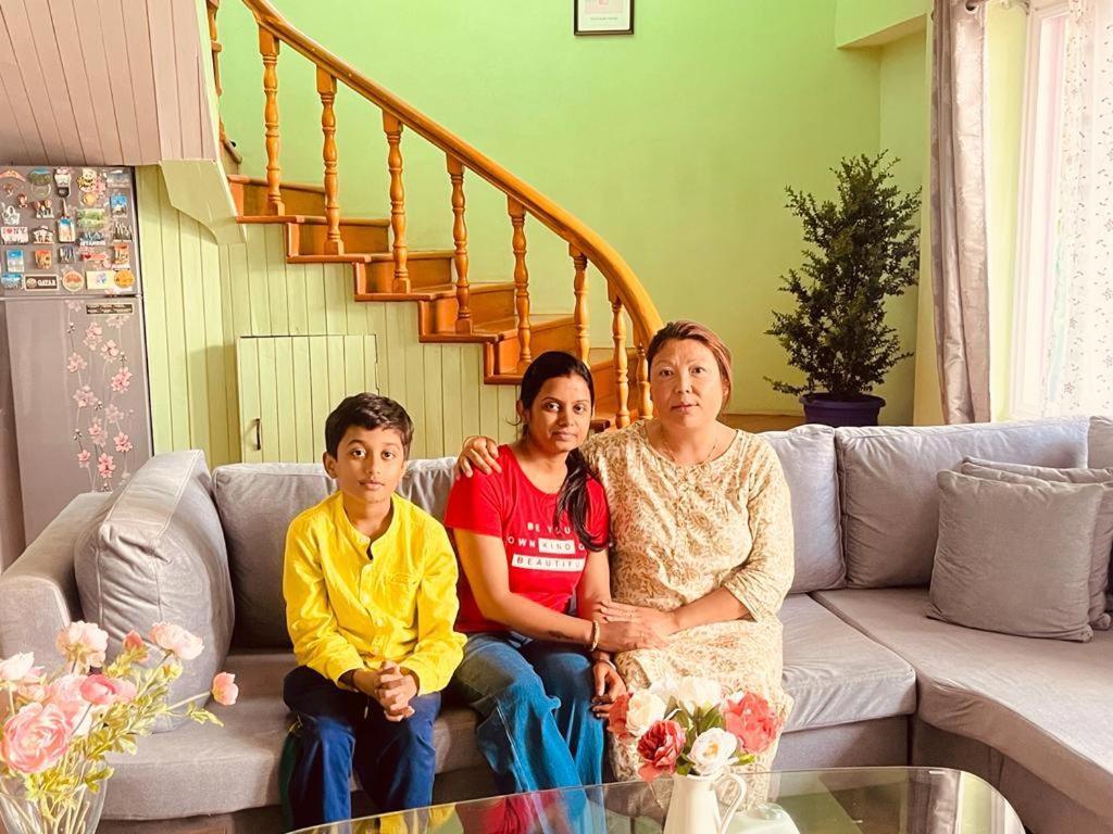 Dew Drops Guest House Darjeeling  Esterno foto