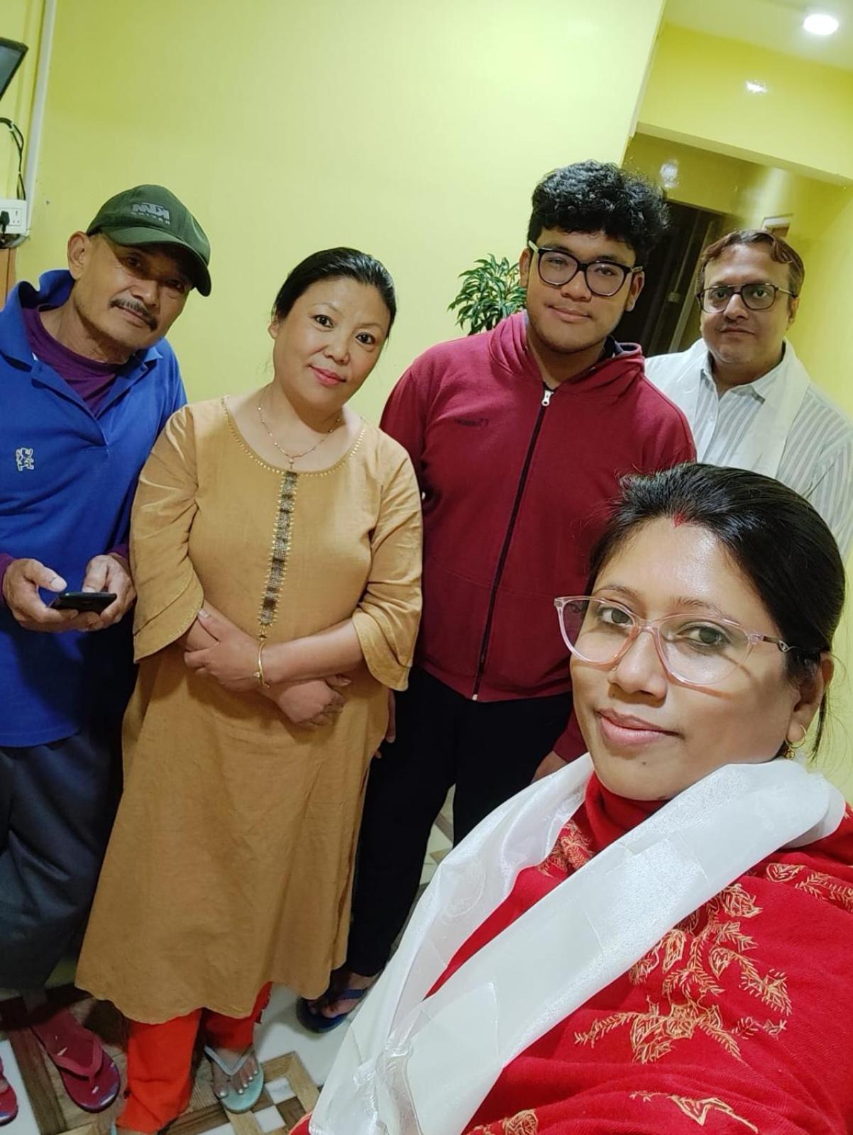 Dew Drops Guest House Darjeeling  Esterno foto