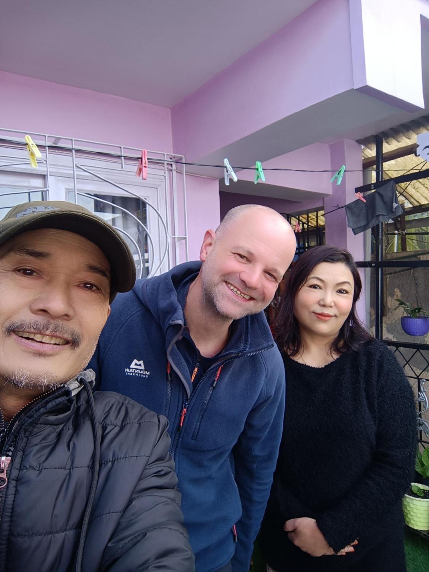 Dew Drops Guest House Darjeeling  Esterno foto